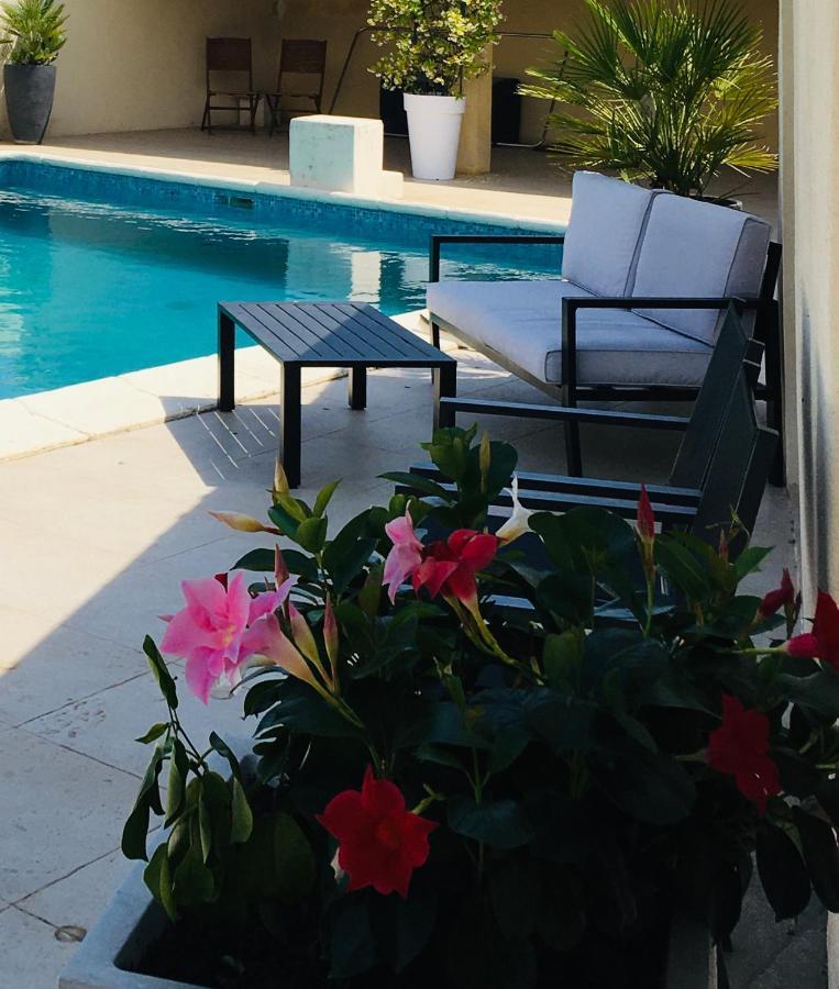 La Villa Mediterranee Wellness Spa Piscine Saint-Drezery 外观 照片
