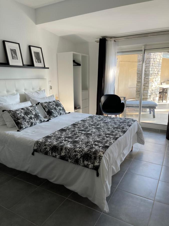 La Villa Mediterranee Wellness Spa Piscine Saint-Drezery 外观 照片