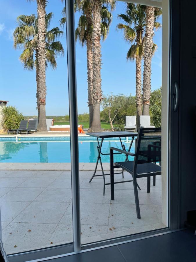 La Villa Mediterranee Wellness Spa Piscine Saint-Drezery 外观 照片